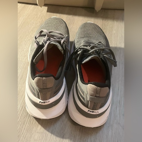 Saucony Endorphin Shift 3 - Picture 3 of 8